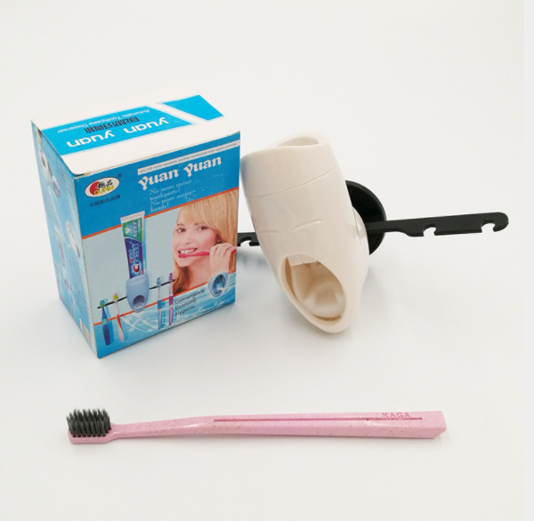 New automatic toothpaste squeezer with four-digit toothbrush hanging Lazy Man Toothpaste Toothbrush Wash set