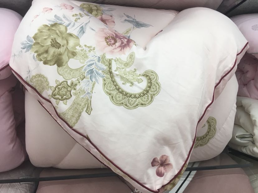 Bedding Quilts Winter Quilts Warm Quilts details Picture