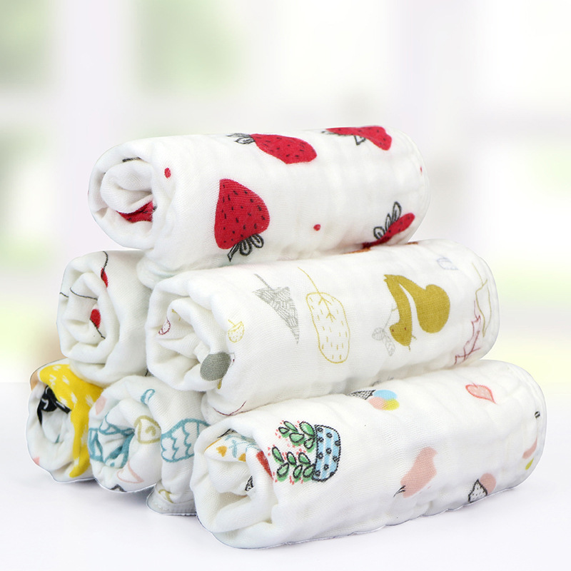 Washed gauze crumpled bubble gauze children's towel for infants and toddlers, pineapple cactus printed ins fabric square towel Application Scenario