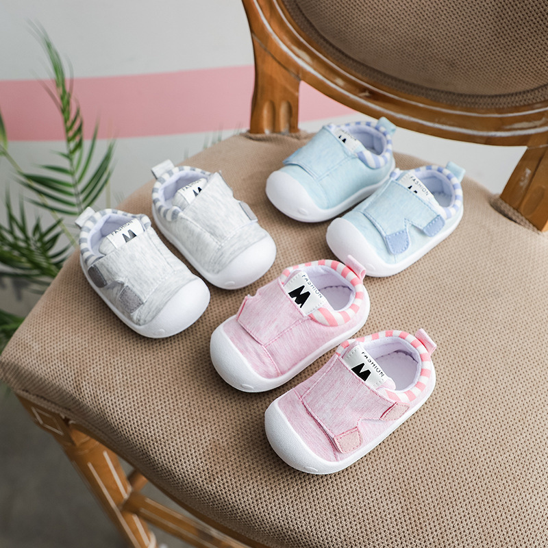 Spring and Autumn 2018 new leisure cotton baby soft anti-slip and anti-kick functional toddler shoes