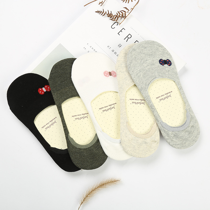 Korean version leisure boat socks summer creative cartoon bowknot ladies invisible socks ladies socks custom wholesale thumbnail