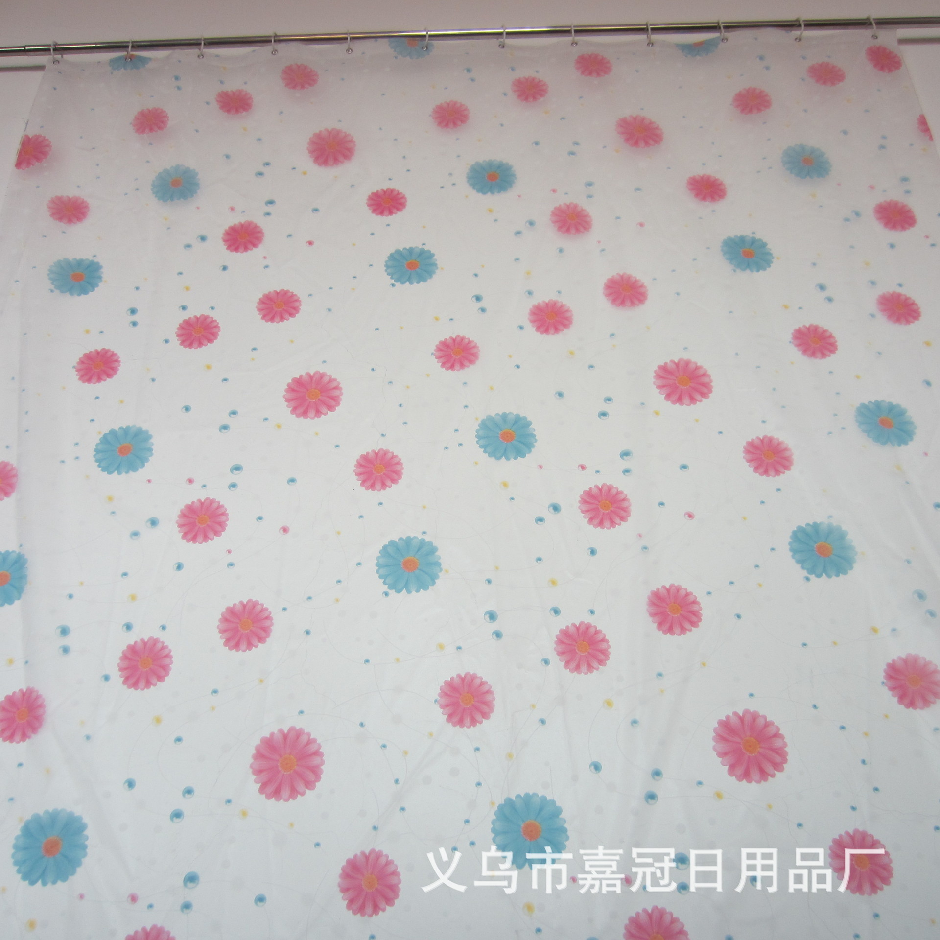 Bathroom products for export: Bathroom partitions, PEVA shower curtains, and colorful chrysanthemum shower curtains details Picture