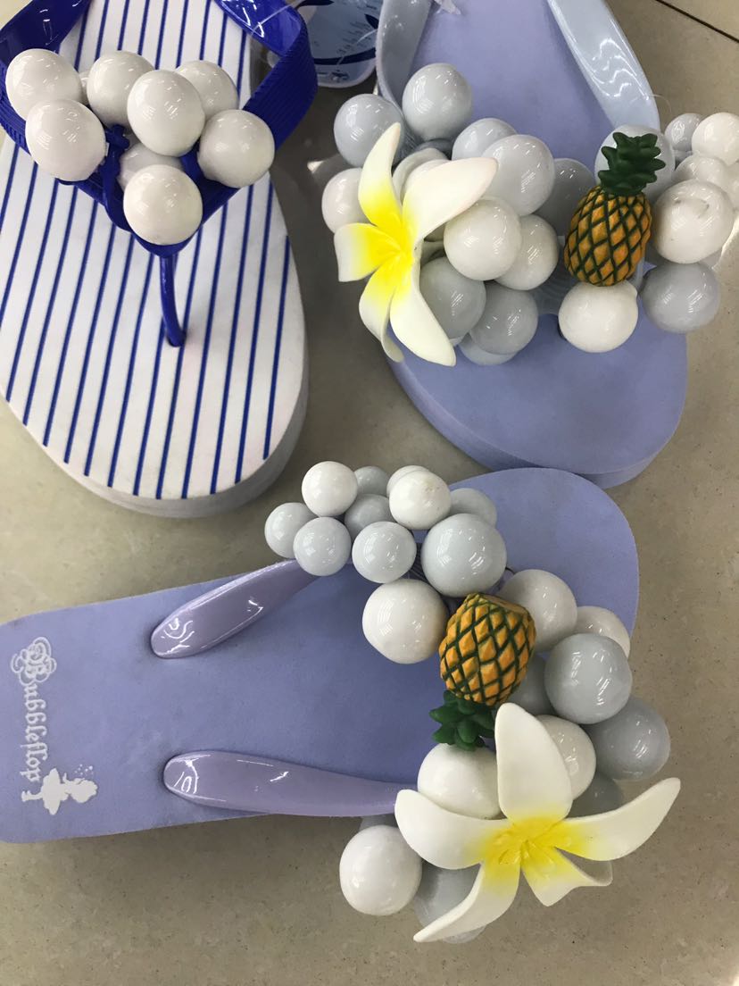 Cute grape-shaped flip-flops, 36 to 40, in multiple colors details Picture