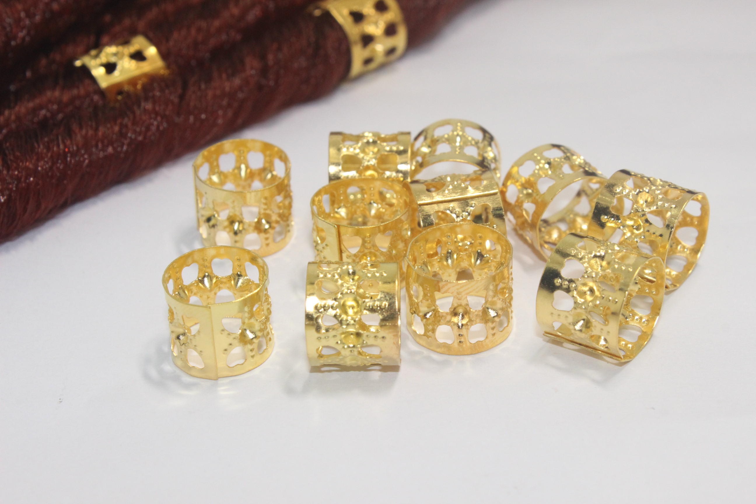 hair braid cuff, a ready-to-sell item on AliExpress