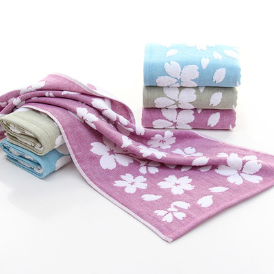 Factory direct sales of pure cotton fabric, untwisted jacquard hair, pure cotton children's and adult face towels, labor protection, street stall gifts wholesale Application Scenario