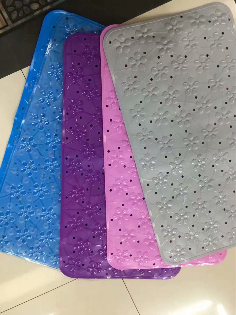 New solid color/transparent rectangular plum blossom bathroom mat, PVC mat, anti-slip mat, anti-drop mat, foot mat, door mat, 36*68CM details Picture