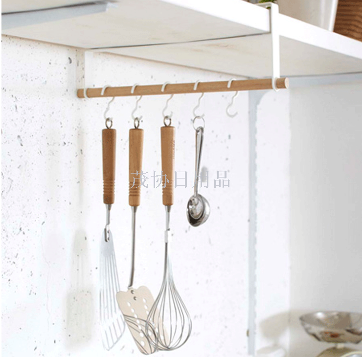 Japanese kitchen cabinet under the hook clapboard under the hanging rack condole cabinet ceiling card hook seamless hook shelf kitchen utensils and appliances storage shelf