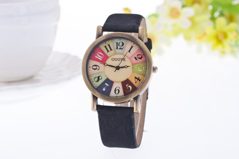 爆款潮流时尚女生女表学生复古披萨数字小巧小清新手表细节图