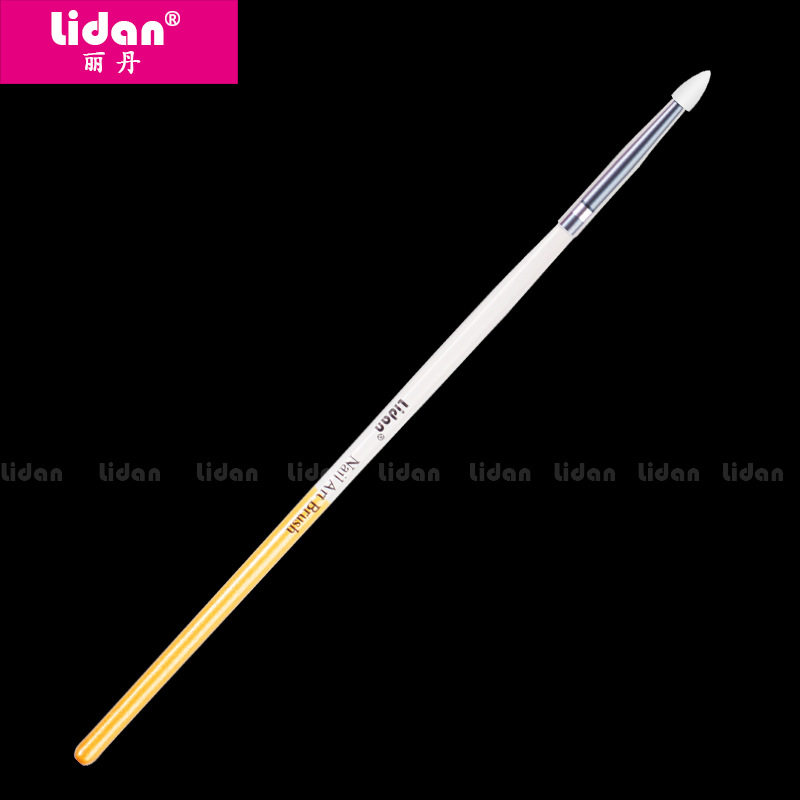 Lidan's new 3-piece nail pen set, featuring silicone pens, hollowed-out, engraved and embossed nail pens, and soft rubber nail pens Application Scenario