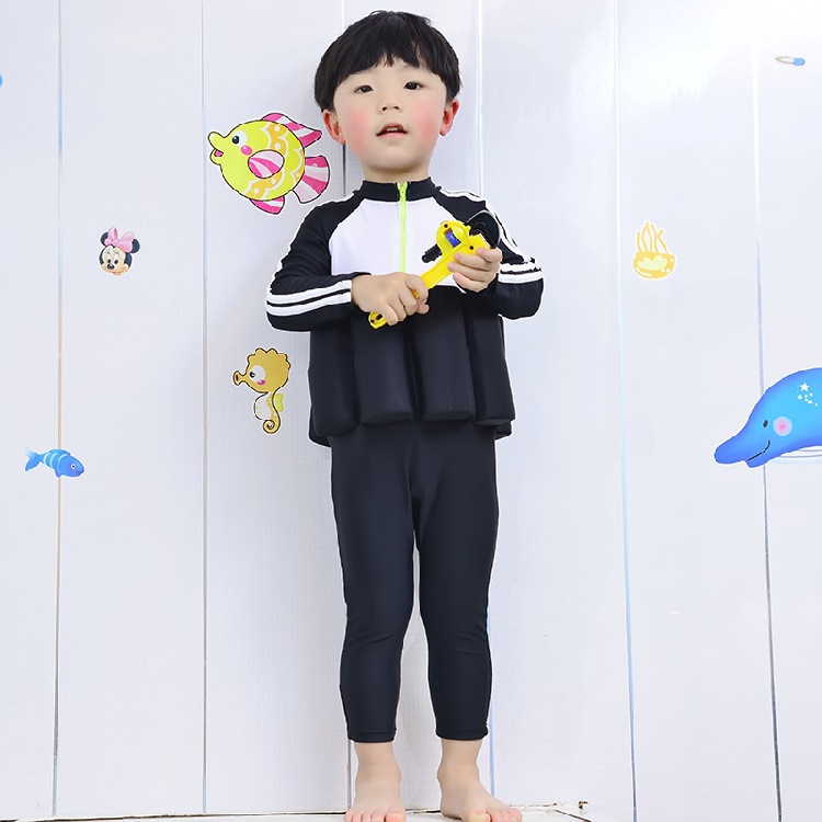 New baby buoyancy swimsuit one piece long sleeves long pants warm swimsuit baby swimsuit Application Scenario