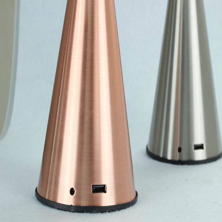 LED touch desk lamp, a multi-functional creative lamp that can charge mobile phones, offers one-piece consignment factory sales full figure