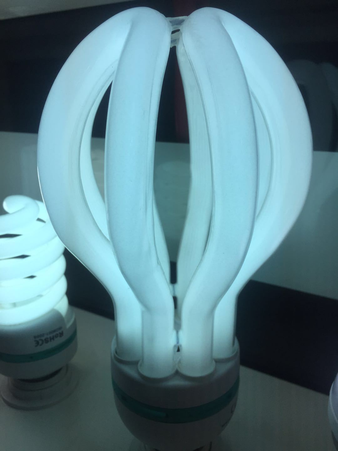 Lotus energy Saving Lamp 4U8U Tri-color 85/105/125W Lotus Energy Saving Lamp