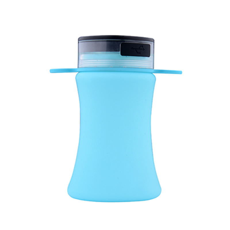 Outdoor portable silicone water bottle, solar water bottle lamp, cycling sports water bottle, large capacity Application Scenario