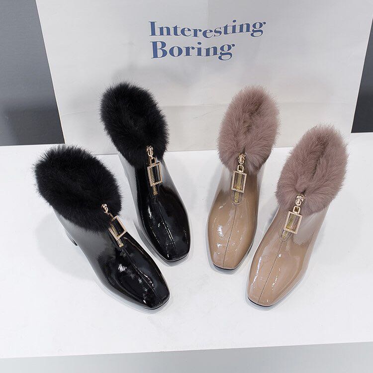 新款粗跟毛时装鞋