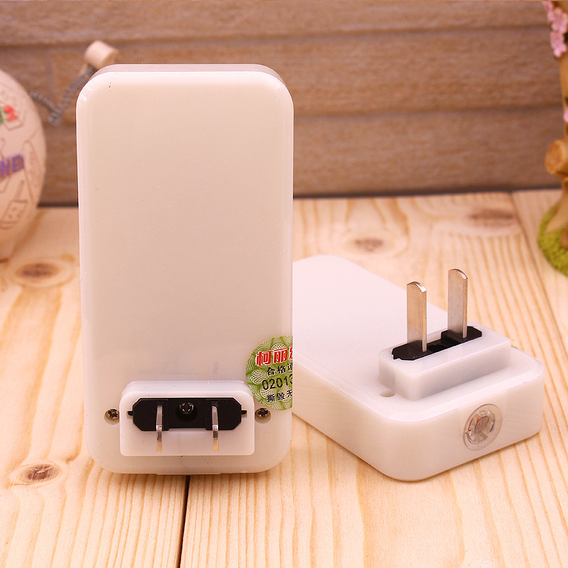 Taobao creative wholesale small night light control small night light mobile light