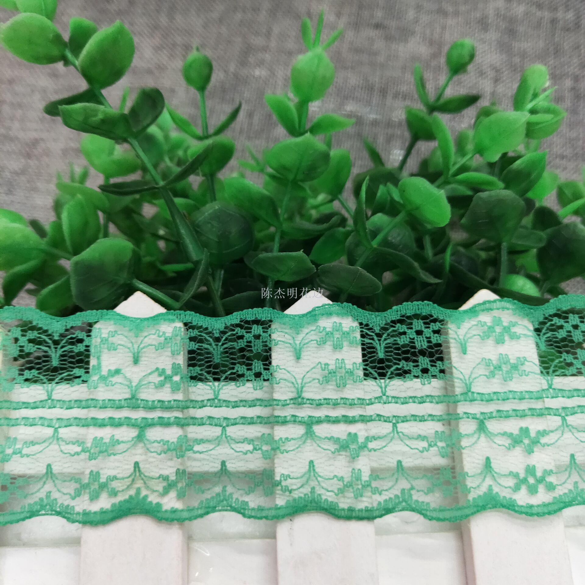 The non-elastic lace multi-color trim is symmetrical on both sides and available on one side. Factory direct sales Specification image