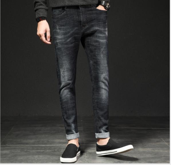 Fashionable Korean jeans for men black stretch slim feet 2018 autumn men's jeans in stock