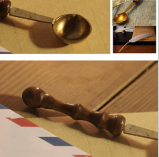 Fire seal, fire spoon with retro wooden handle, fire spoon heating wax particles accessory Ib4 Application Scenario