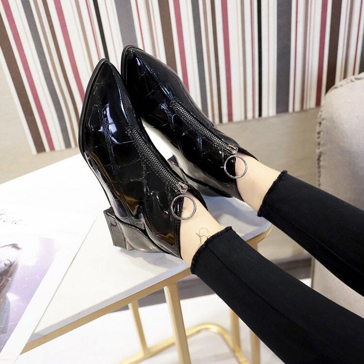 漆皮欧美款新款细节图