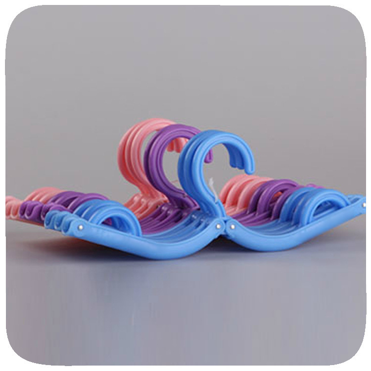 特价批发 旅行衣架 彩色旅游出差 折叠衣架 简易衣架 便携衣架1细节图