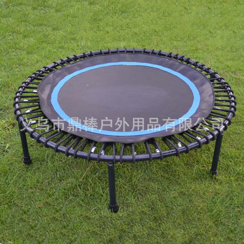 跳床实物图