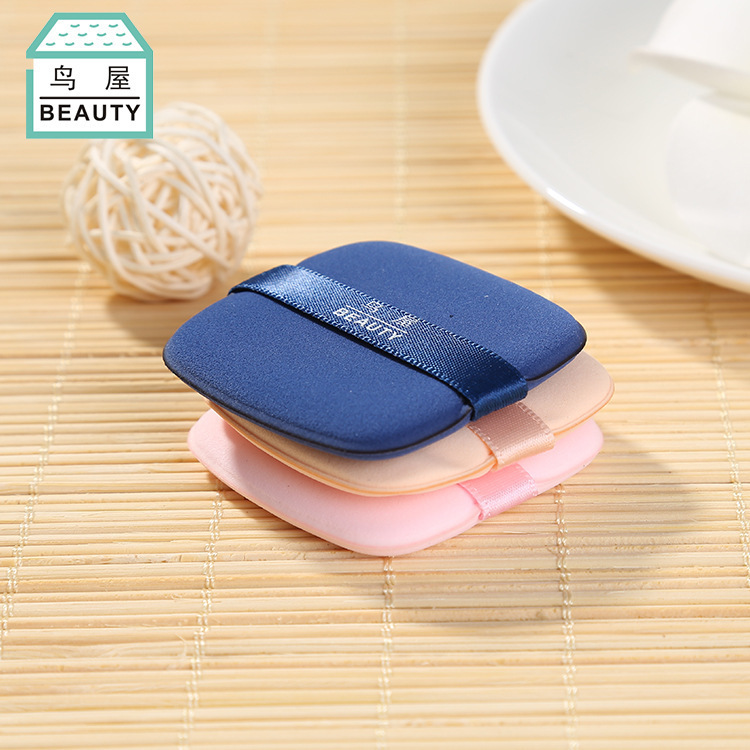 Toriya Beauty Tools Dry and Wet dual-purpose dry Powder puff, square air cushion powder puff, non-latex powder puff, factory direct sales N361 Application Scenario