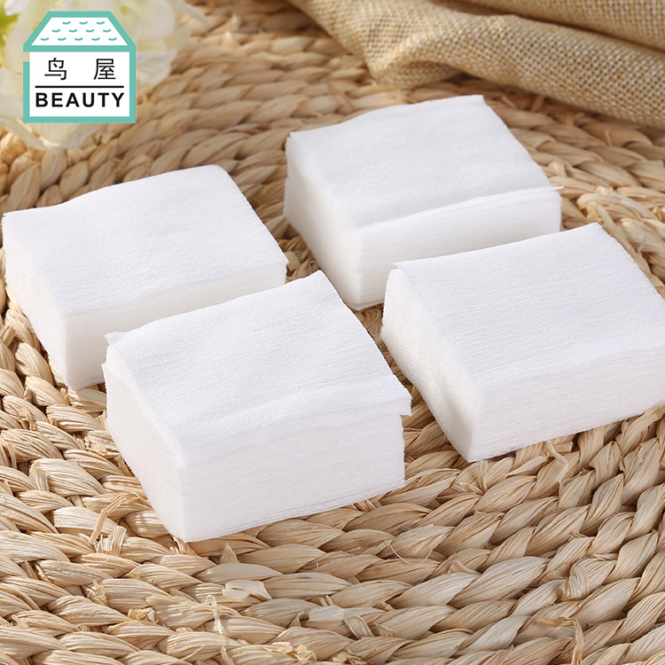 Toriya Factory direct sales non-woven fabric makeup cotton 900-piece box set, light and breathable makeup remover cotton, one-piece consignment N806 Application Scenario