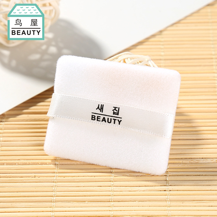 Toriya Factory Direct sales new loose powder square flocking powder puff, independent bag makeup tool dry powder Puff N365 Application Scenario