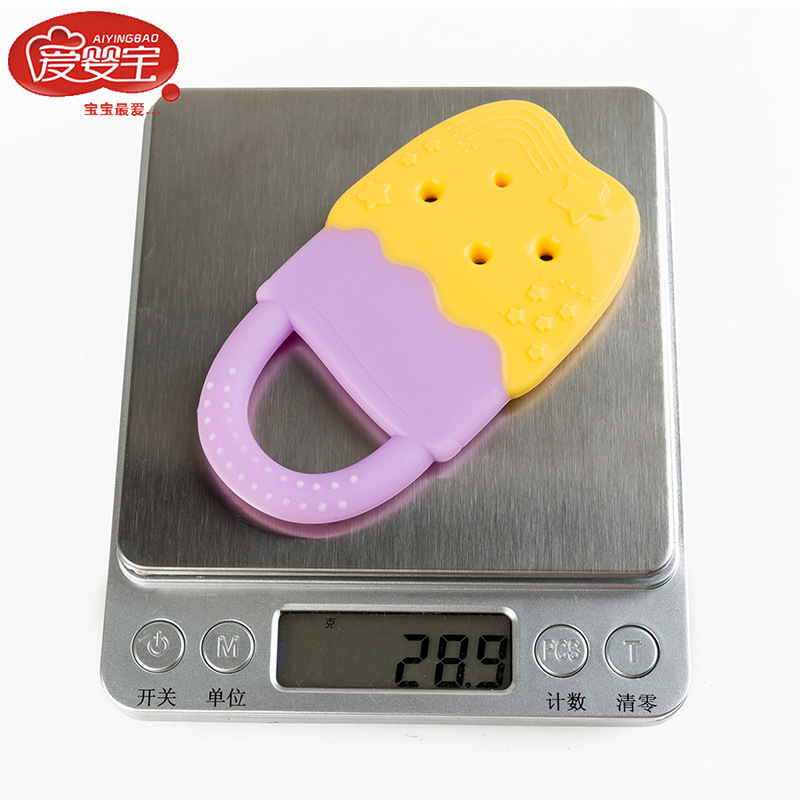 The new two-color silicone pineapple teething gel and teething stick from Aiyingbao Maternal and Infant manufacturer, free of bisphenol A Application Scenario