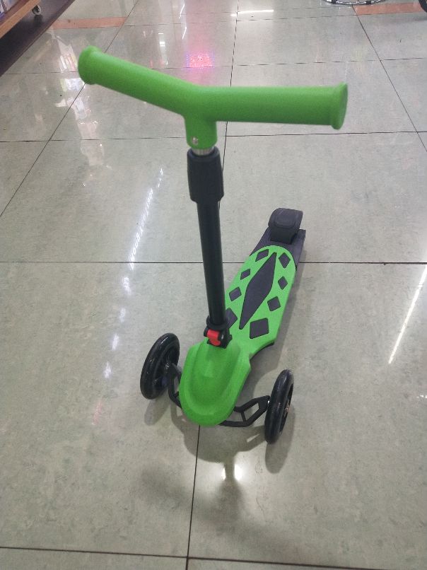 Fc03 New Meter High Car Children's Scooter Pu Wear-Resistant Wheel Application Scenario