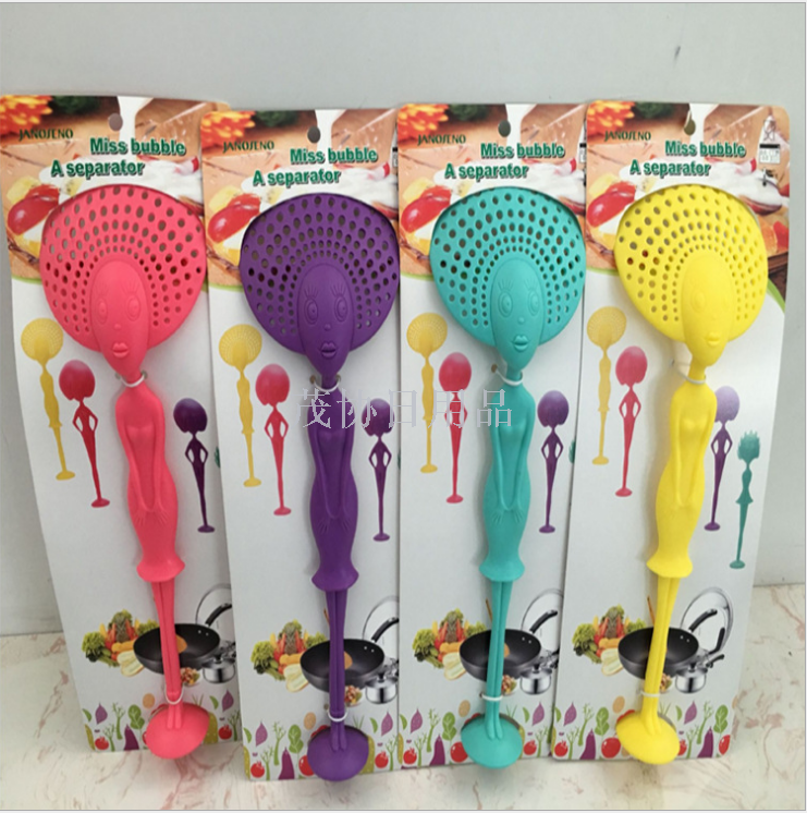 Multi-functional kitchen utensils and appliances creative cartoon plastic slotted spoon cooking spoon shovel