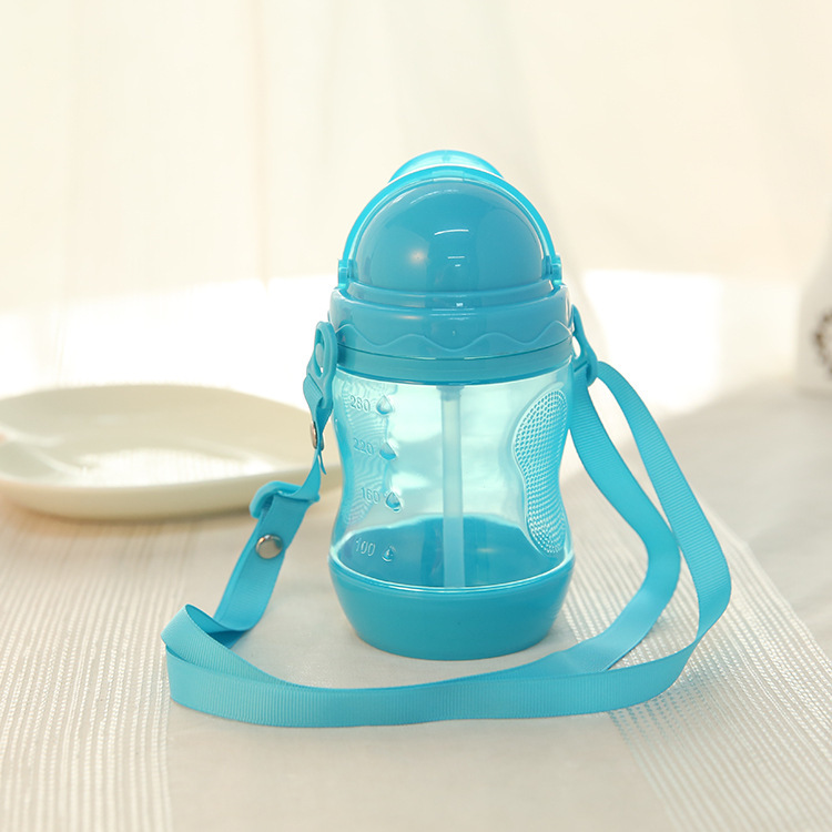 Baby Baby Products A Word Mouth Out Drinking Cup Children Travel Portable Backpack Kettle 8084 Application Scenario