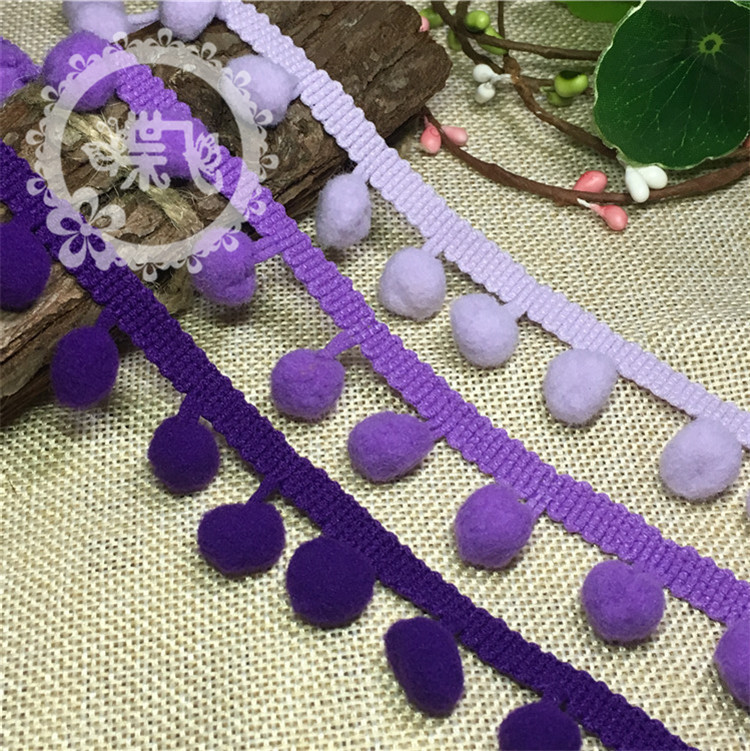 35 Color Stock Supply 1.3Cm Center Right Angle Hairball Lace Garment Accessories Lace Triangle Ball Diy Handmade Application Scenario