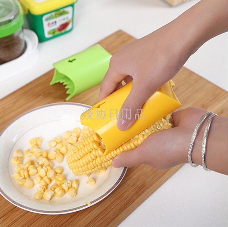 Kitchen gadgets corn planer Corn thresher lazy man wholesale supplies