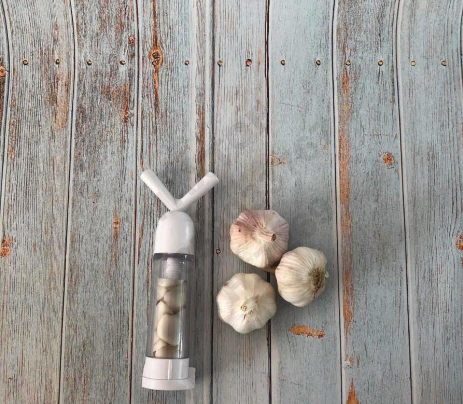 CHEF'N GARLIC MACHINE Multi-functional manual garlic press Application Scenario