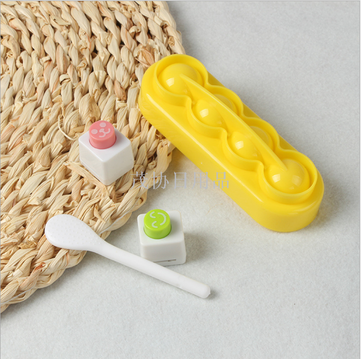4 ball rice ball baby rice ball rice ball mould household children eat bento children with rice spoon embossing machine