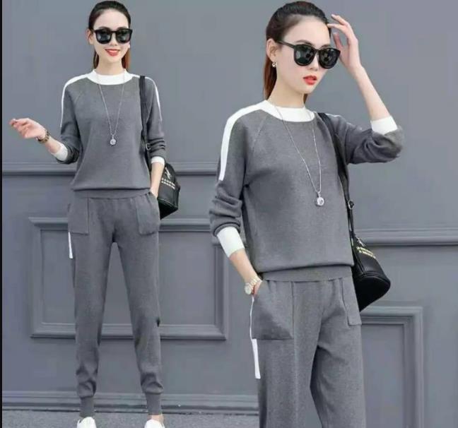 New fashionable women's wear Korean-style knitted two-piece set, petite Harem pants, casual sportswear for women details Picture