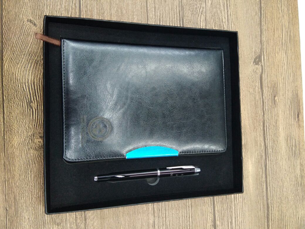 A5笔记本+金属签字笔