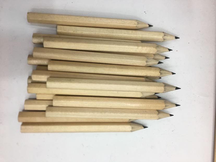 原木色3.5寸8.8Cm铅笔，HB铅笔，套装铅笔，宾馆铅笔