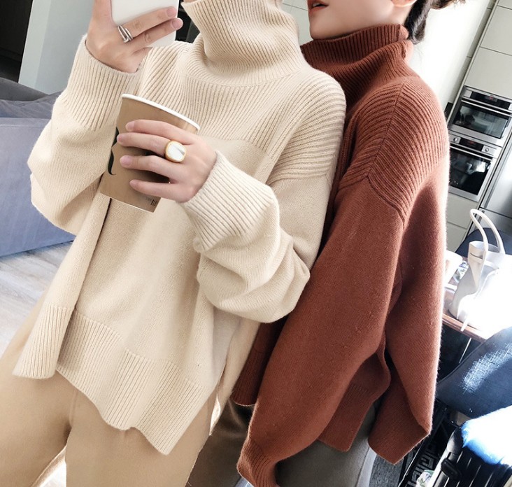 Slouchy red turtleneck sweater woman loose and thin all knitted top woman