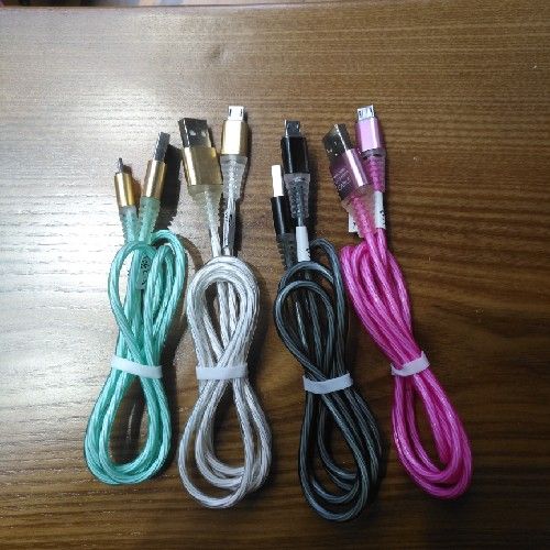 扭纹铝合金发光数据线V8产品图