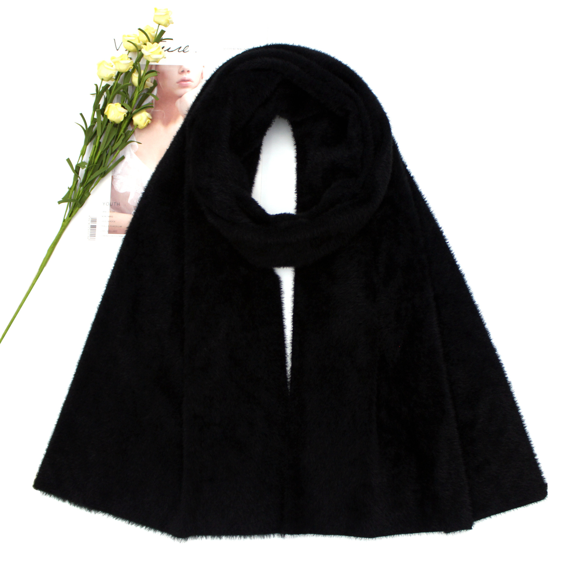 New scarf Female winter mink velvet thickened warm scarf fashion high-end fur shawl trade scarf details Picture