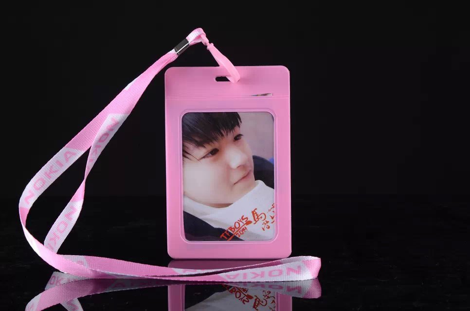 Wholesale of cartoon ID card holders, necklaces, long ropes, bus cards, campus card holders, name tags, and work card holders Specification drawing