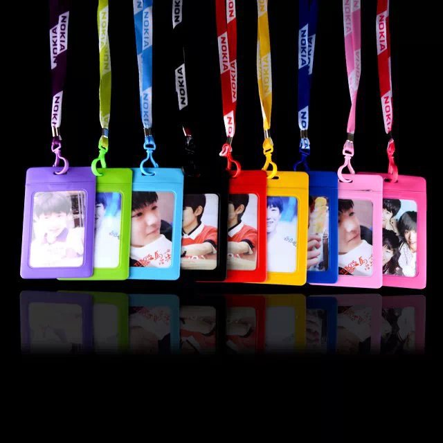 Wholesale of cartoon ID card holders, necklaces, long ropes, bus cards, campus card holders, name tags, and work card holders full figure