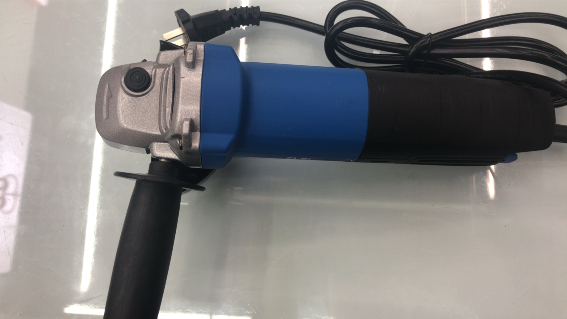 电动工具、电钻、冲击钻、电动螺丝刀、角磨、电锤产品图