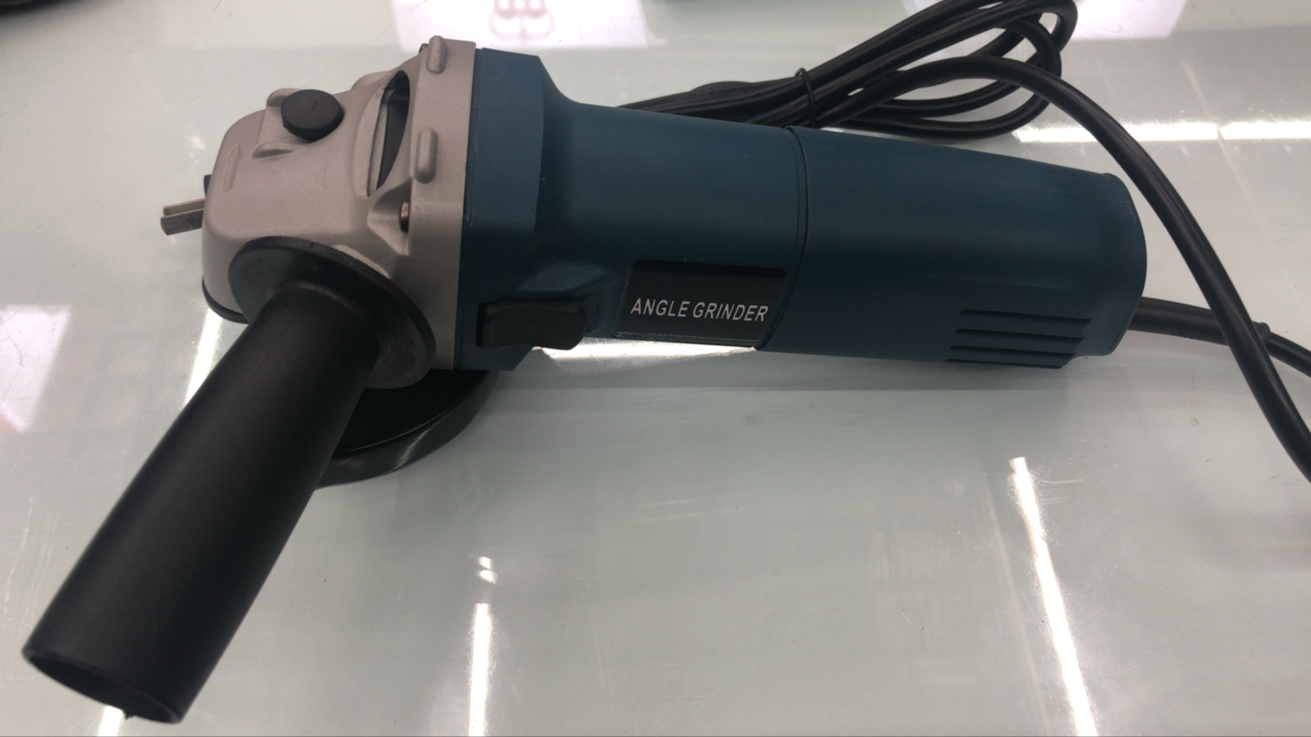 电动工具、电钻、冲击钻、电动螺丝刀、角磨、电锤产品图