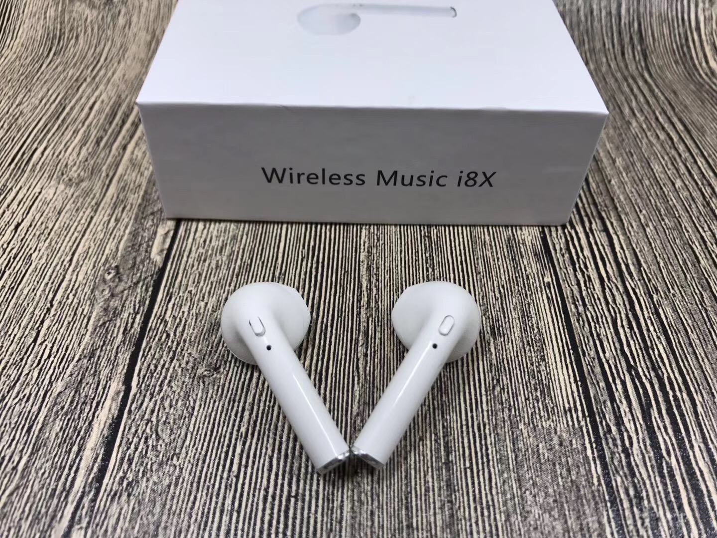 i8x tws双耳真无线立体声运动蓝牙耳机带充电仓细节图