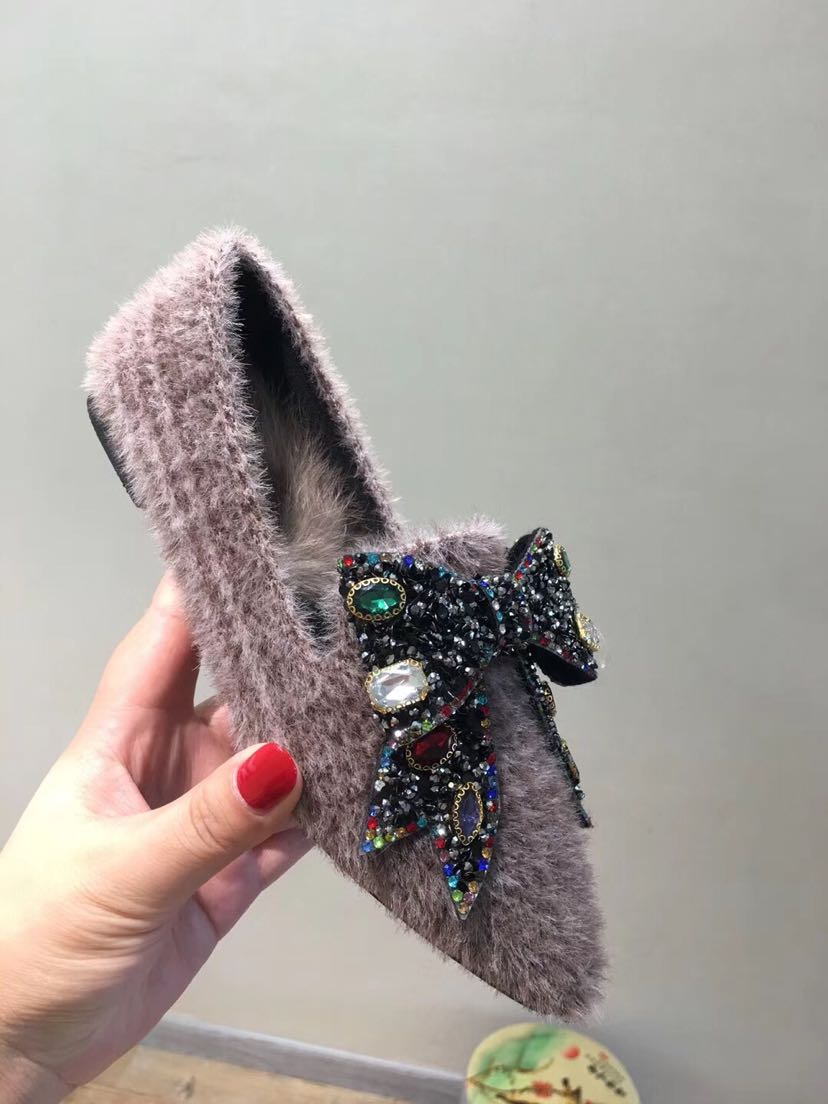 女式时装单鞋实物图