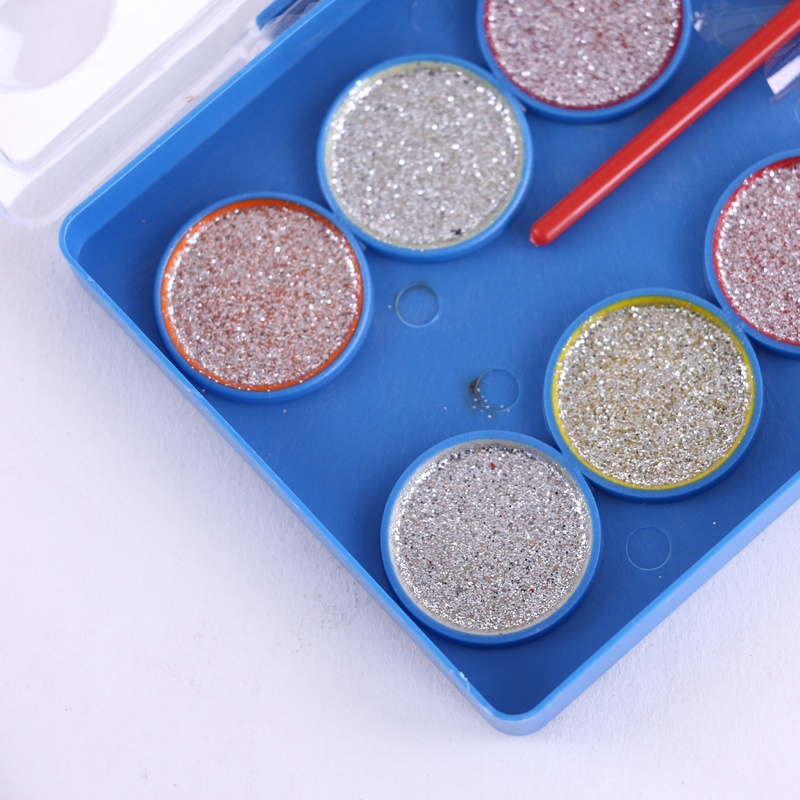 美术颜料实物图