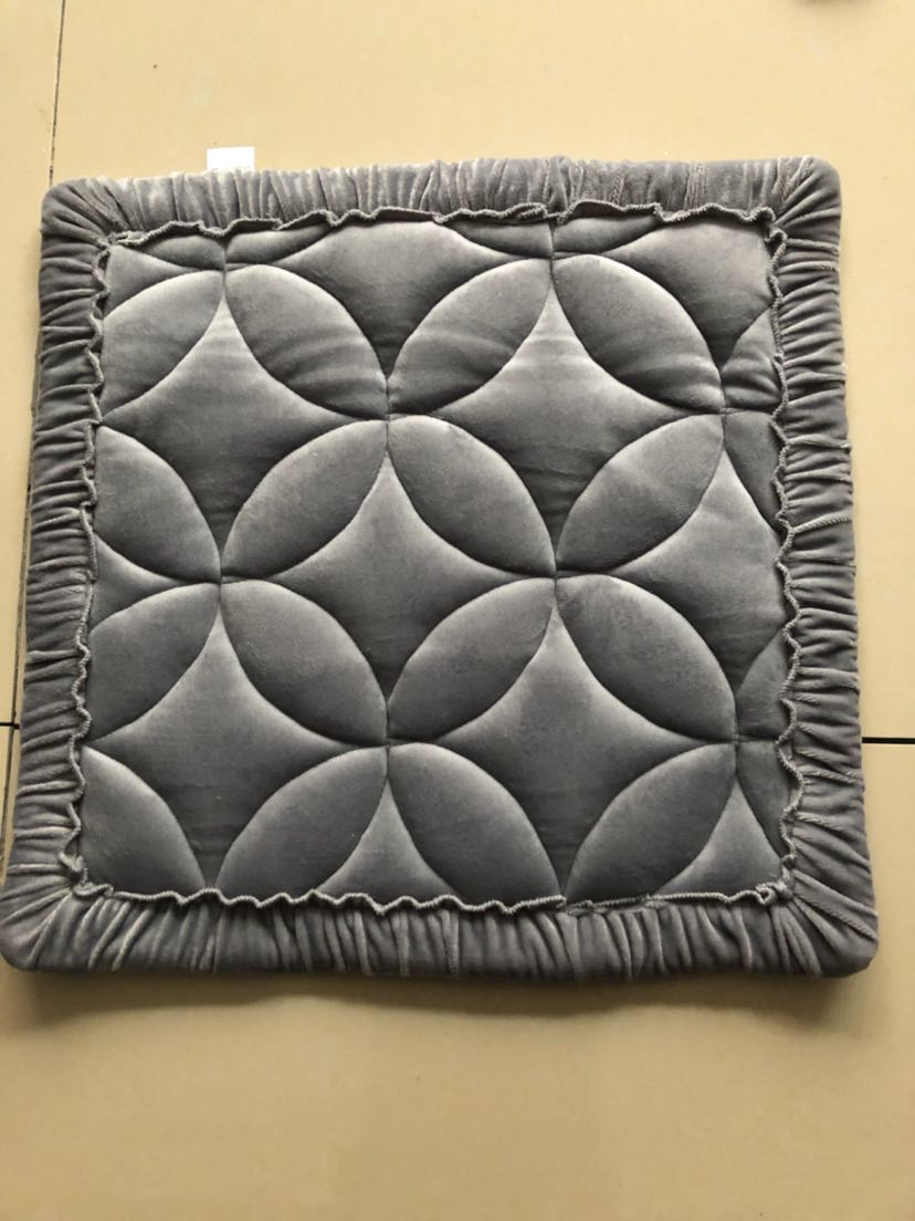short plush cushion specials